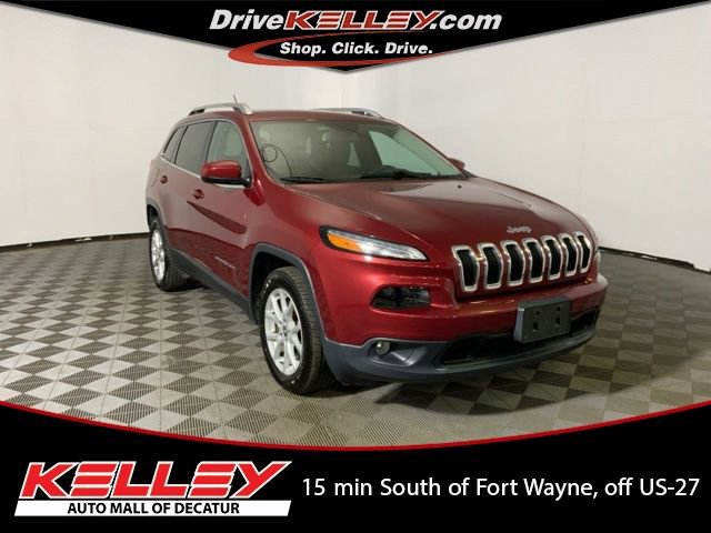 Used 2017 Jeep Cherokee Latitude FWD image 1