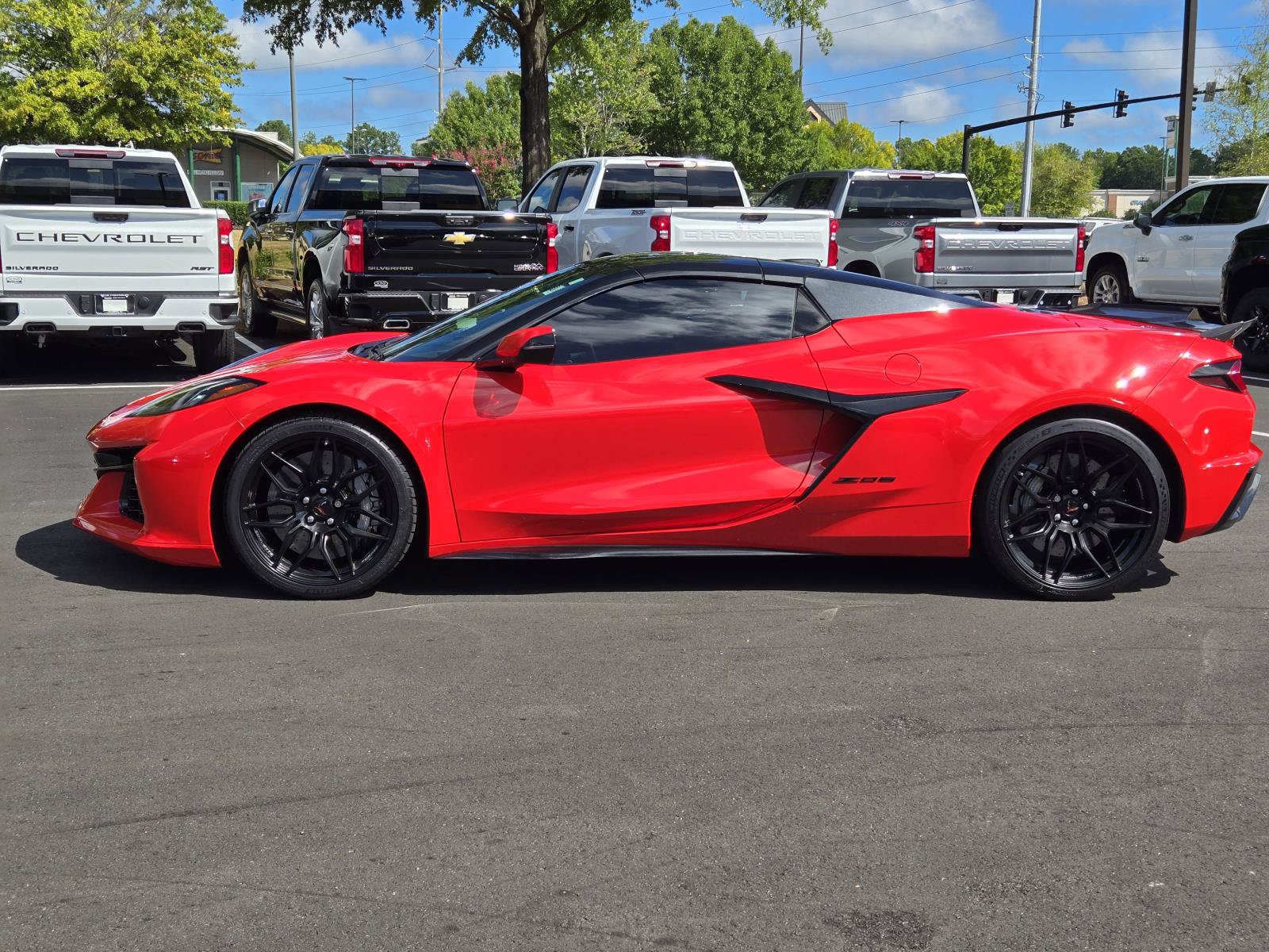 Used 2023 Chevrolet Corvette Z06 RWD image 14