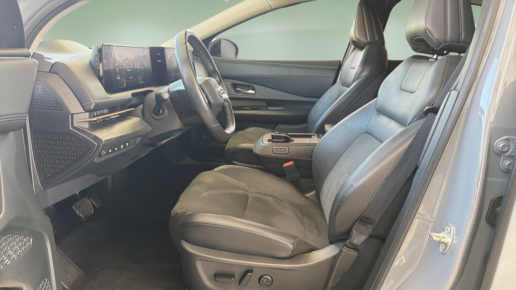 Certified 2023 Nissan Ariya AWD image 21
