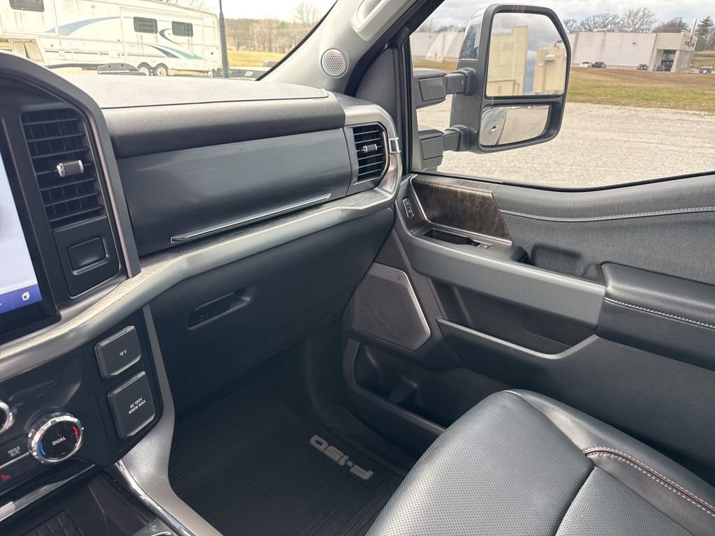 Used 2023 Ford F150 Lariat w/ Equipment Group 502A High image 45