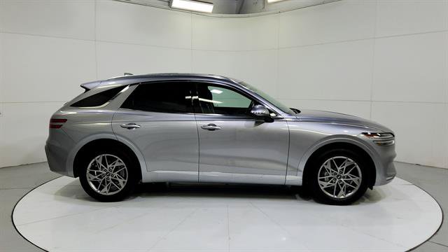 Used 2025 Genesis GV70 2.5T AWD/4WD image 9