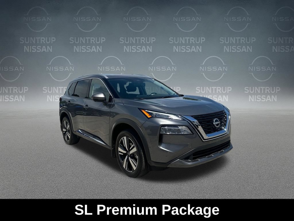 Used 2023 Nissan Rogue SL w/ SL Premium Package FWD image 9
