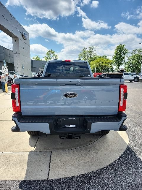 New 2026 Ford F350 Lariat w/ Black Appearance Package AWD/4WD image 7