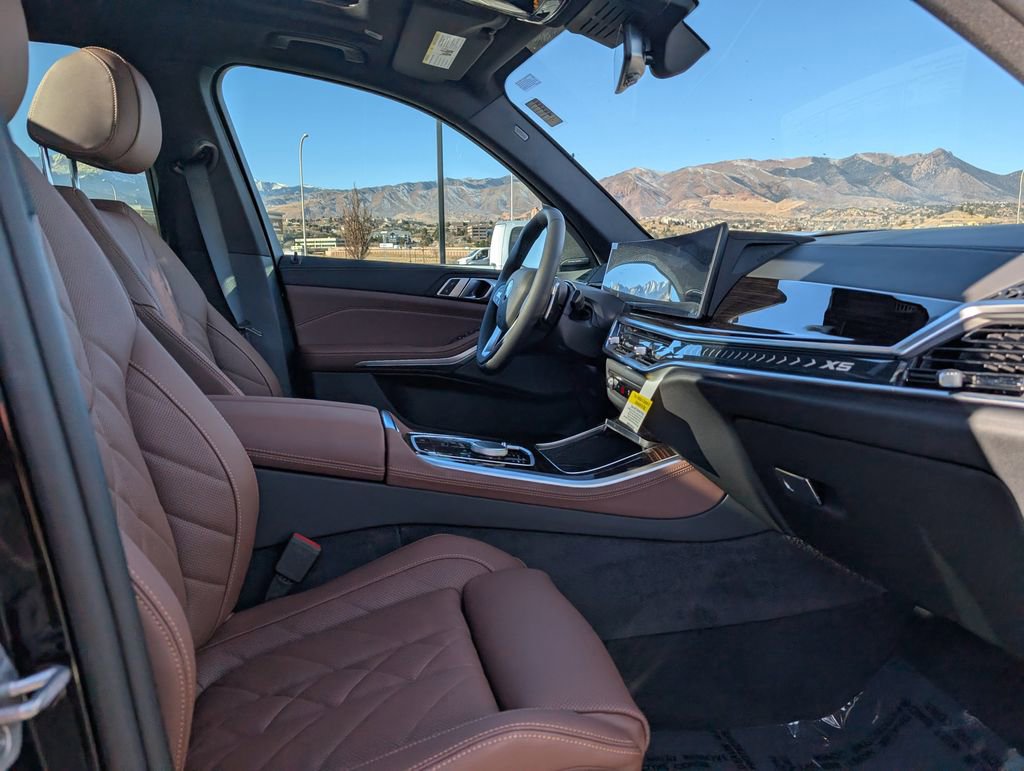 Used 2026 BMW X5 xDrive40i w/ Premium Package AWD/4WD image 18