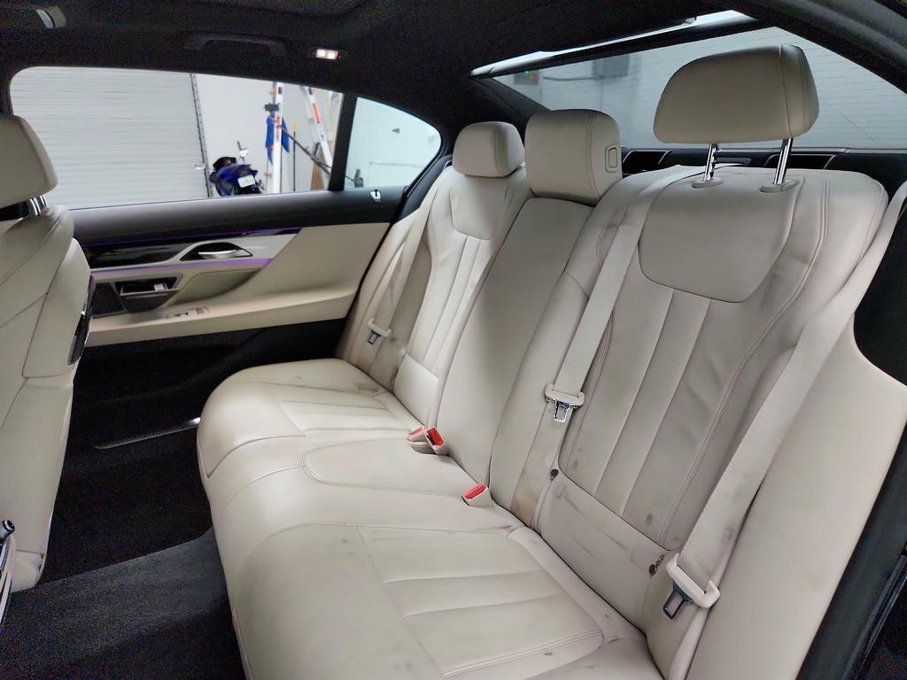 Used 2019 BMW 740i w/ M Sport Package RWD image 24