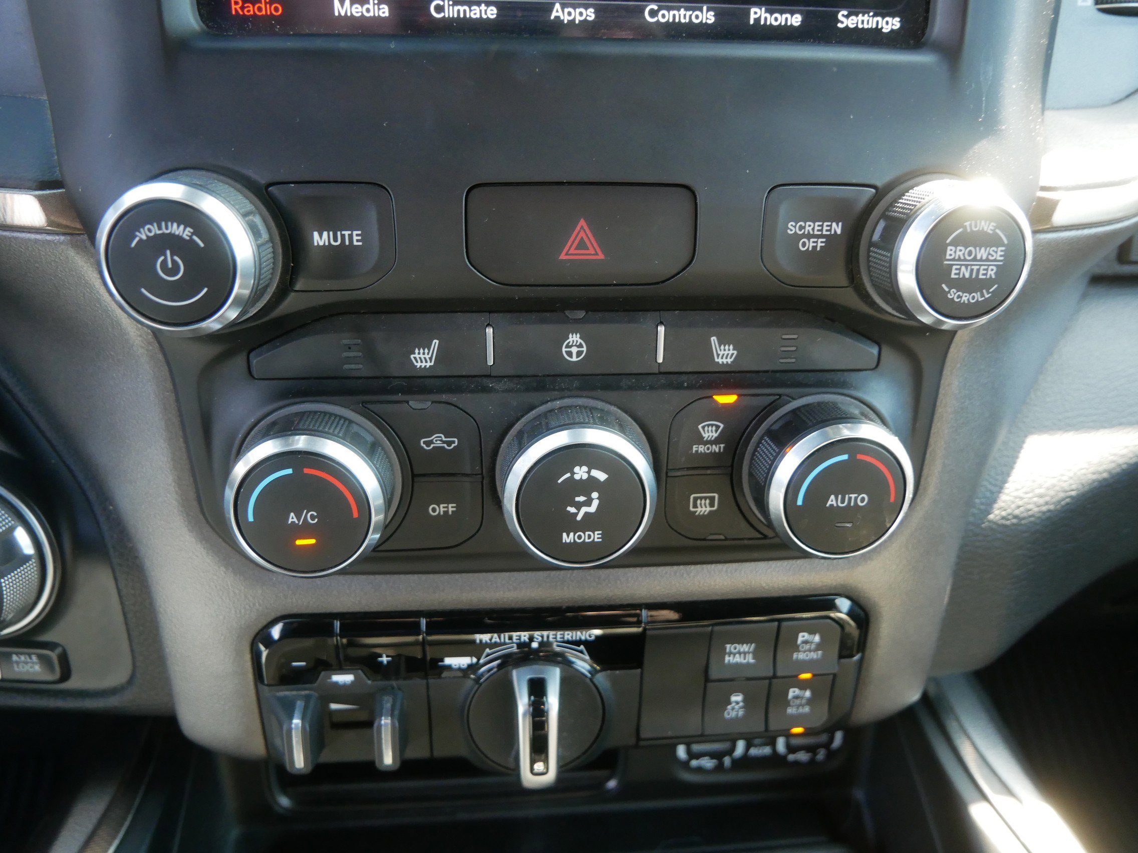 Used 2021 RAM 1500 Rebel w/ Level 2 Equipment Group AWD/4WD image 32