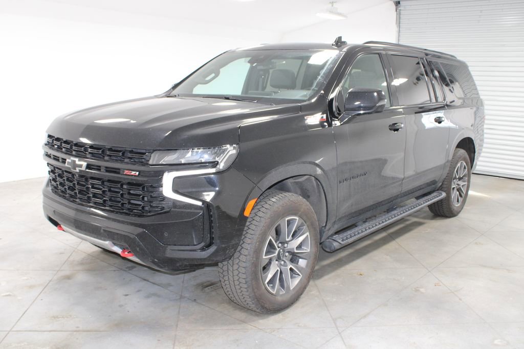 Used 2023 Chevrolet Suburban Z71 w/ Luxury Package image 4