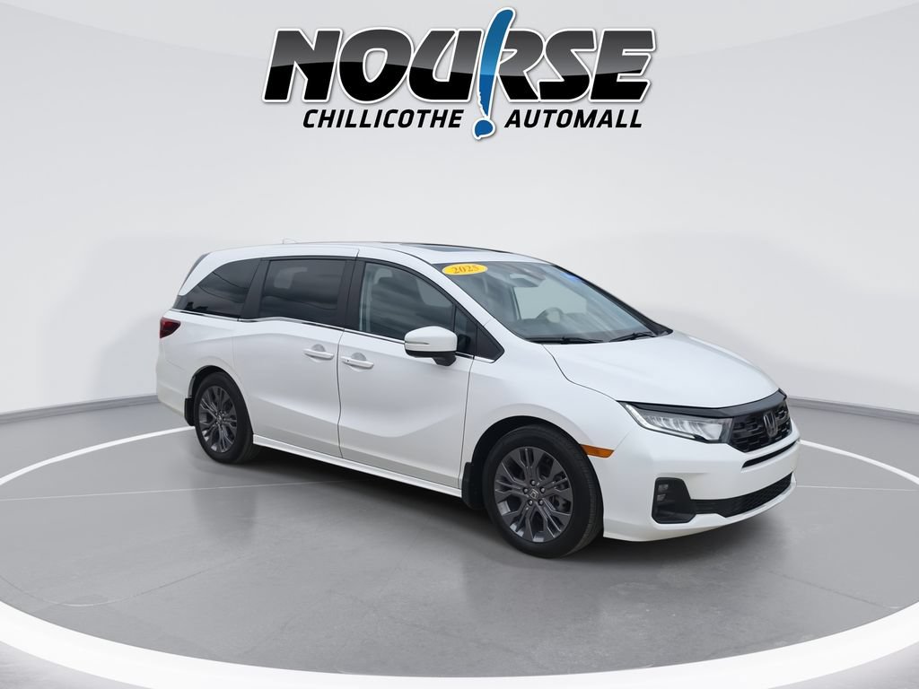 Certified 2025 Honda Odyssey Touring image 2