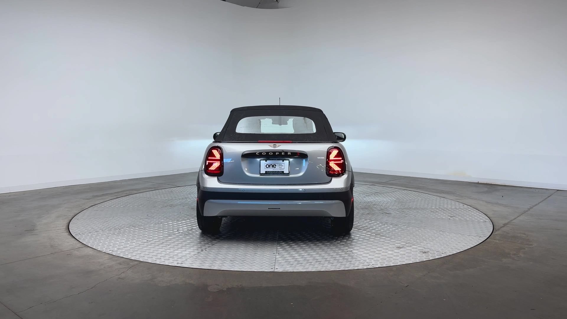 Certified 2026 MINI Cooper S FWD image 8