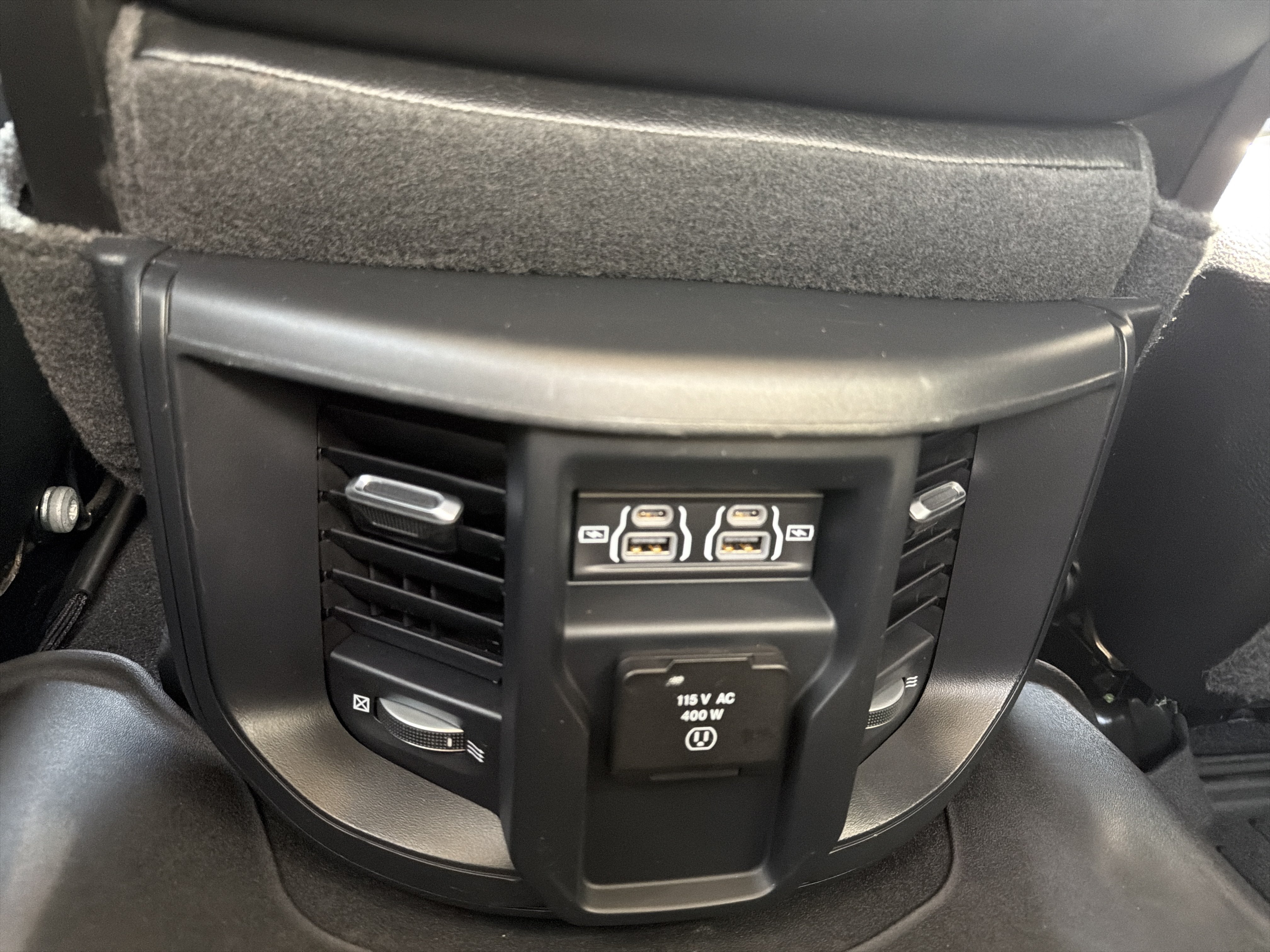 Used 2022 RAM 2500 Laramie AWD/4WD image 30