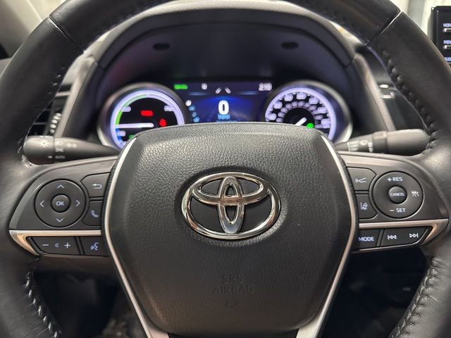 Used 2021 Toyota Camry XLE FWD image 13