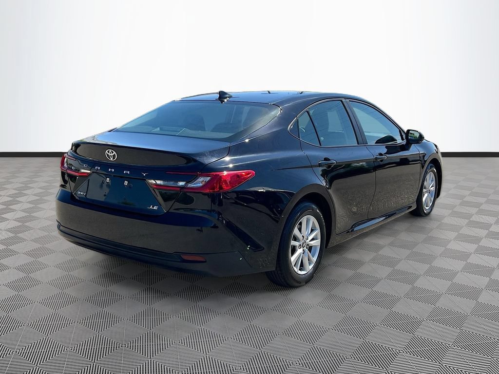 Used 2025 Toyota Camry LE FWD image 7