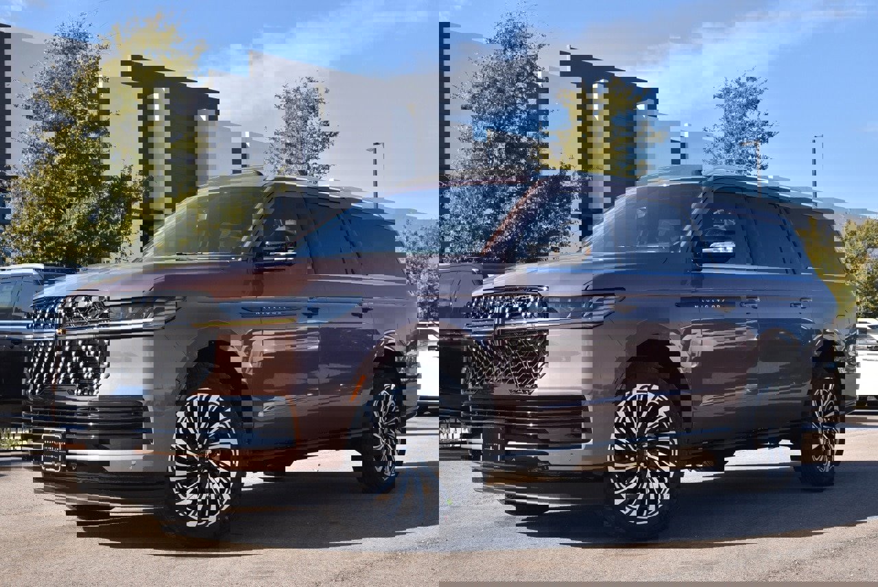 New 2025 Lincoln Navigator L Black Label