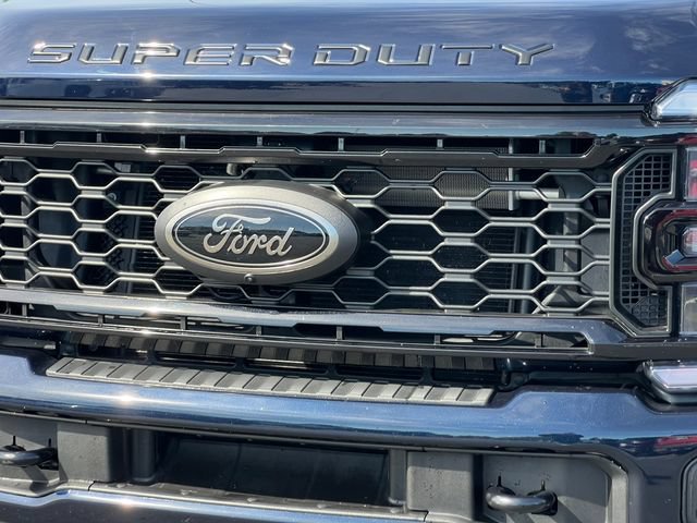 Certified 2025 Ford F350 Lariat w/ Black Appearance Package AWD/4WD image 41