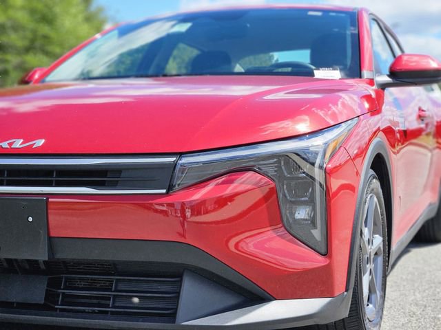 Used 2025 Kia K4 LXS image 10