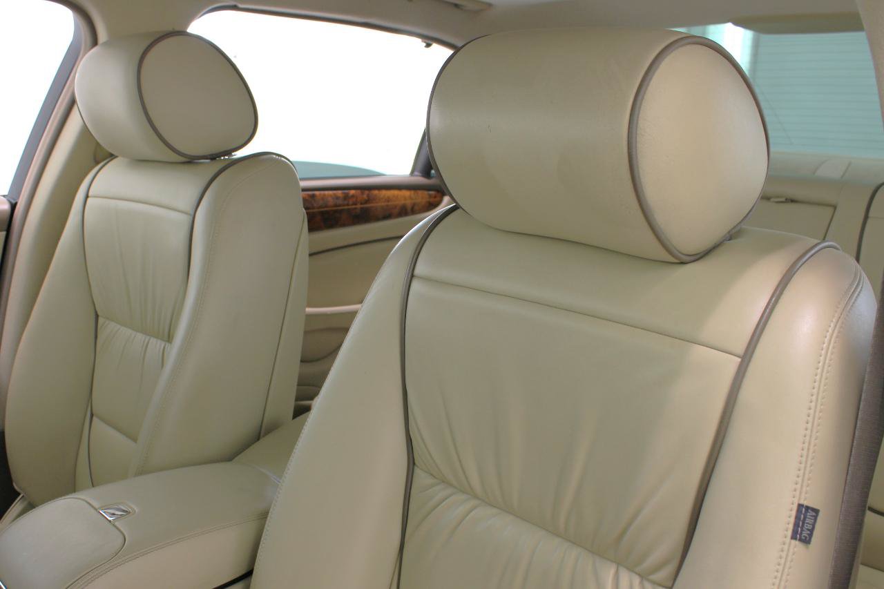 Used 2005 Jaguar XJ Vanden Plas RWD image 35