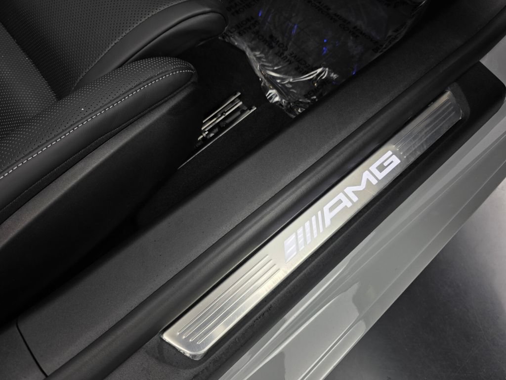 Used 2024 Mercedes-Benz AMG GT 55 image 32