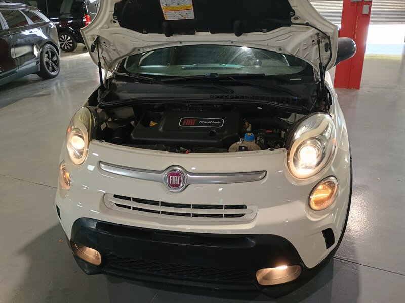 Used 2015 FIAT 500L Trekking FWD image 35