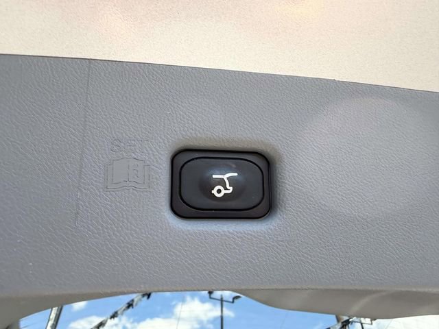 Certified 2022 Lincoln Nautilus Reserve w/ Equipment Group 201A AWD/4WD image 8
