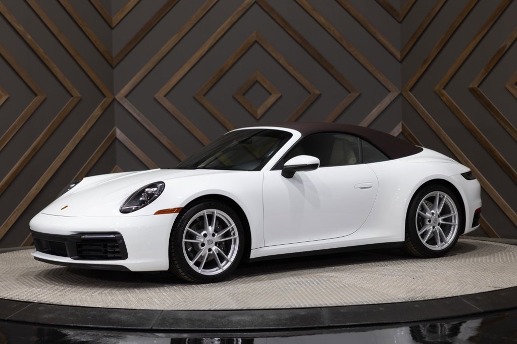 Used 2024 Porsche 911 Carrera image 16