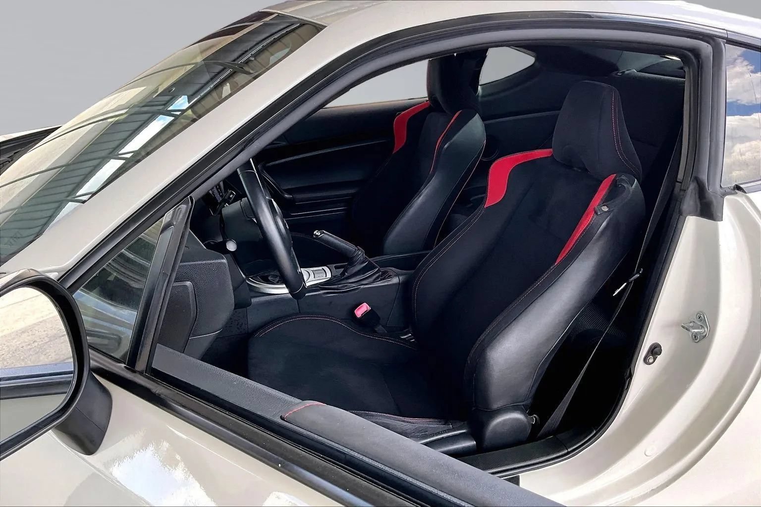 Used 2018 Subaru BRZ Premium w/ Popular Package #1 RWD image 18