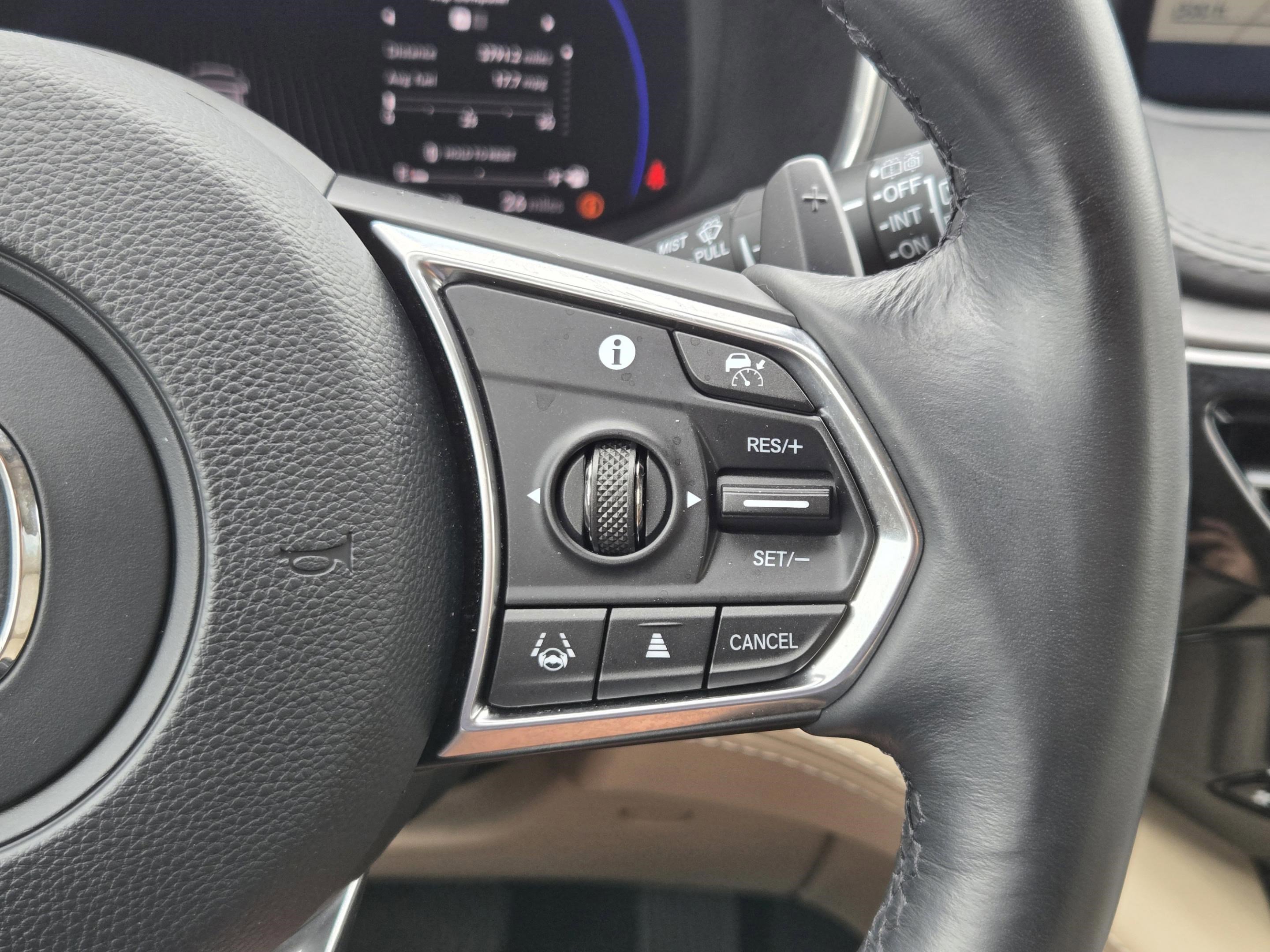 Used 2023 Acura MDX SH-AWD w/ Advance Package image 22