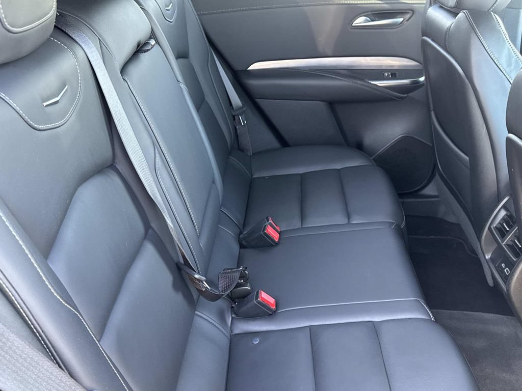 Used 2024 Cadillac XT4 Premium Luxury AWD/4WD image 23