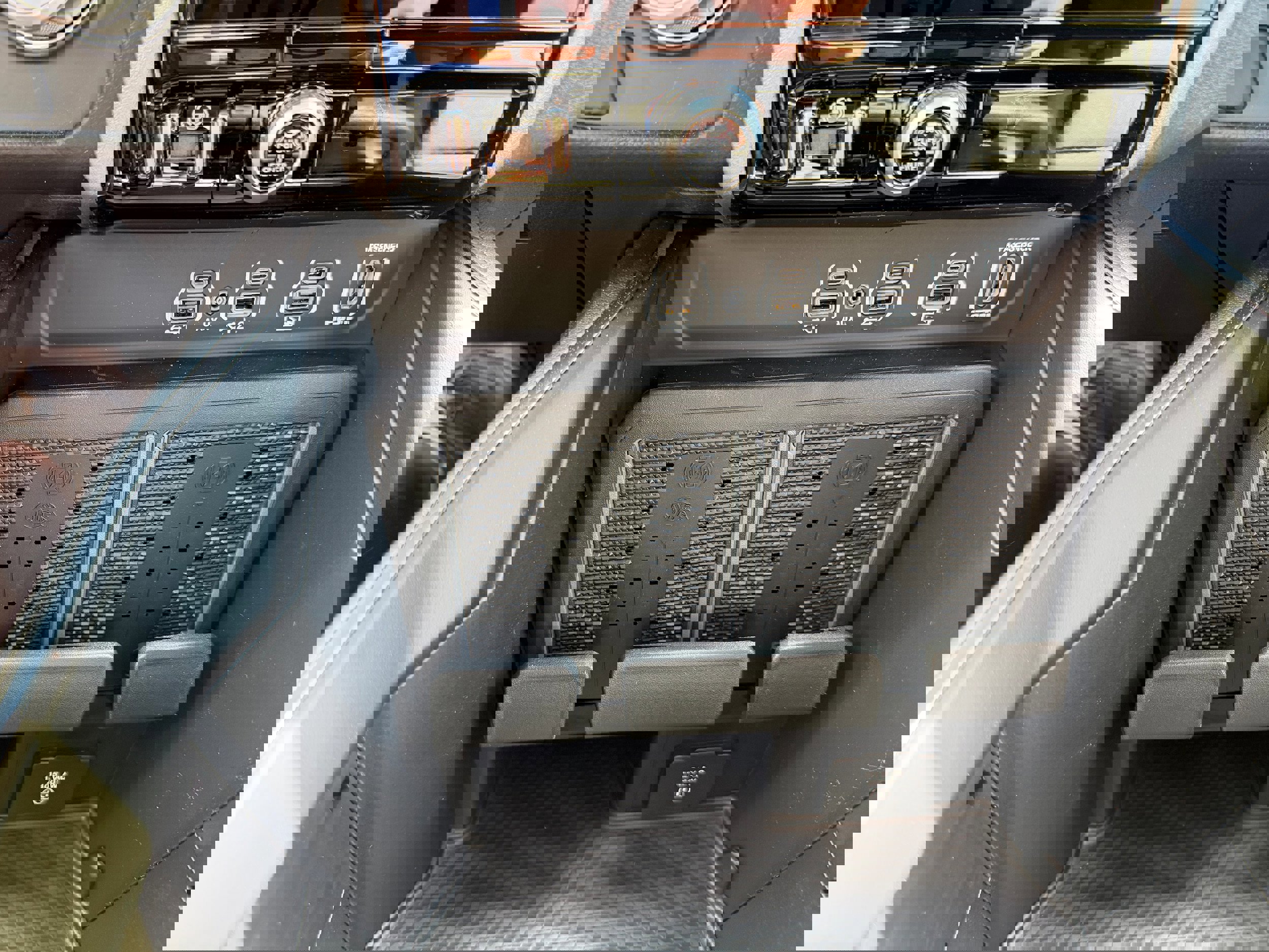 New 2026 RAM 1500 Laramie image 29