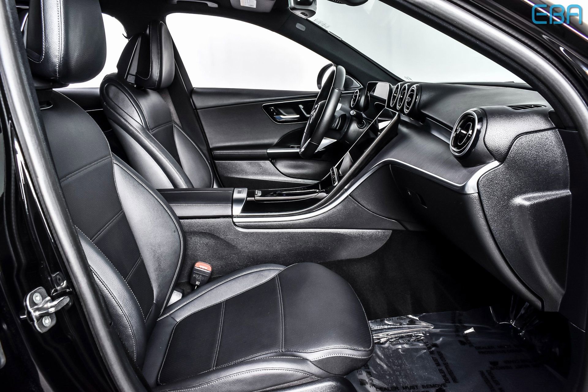 Used 2025 Mercedes-Benz C 300 4MATIC Sedan image 26