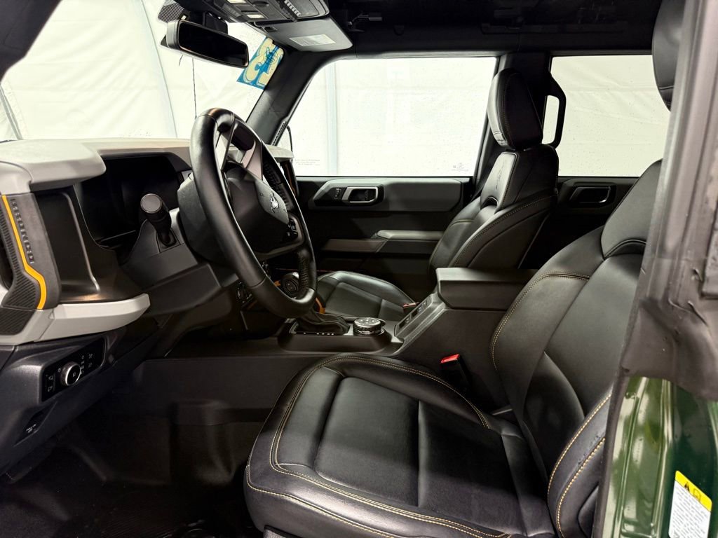 Used 2023 Ford Bronco Badlands w/ Sasquatch Package image 12