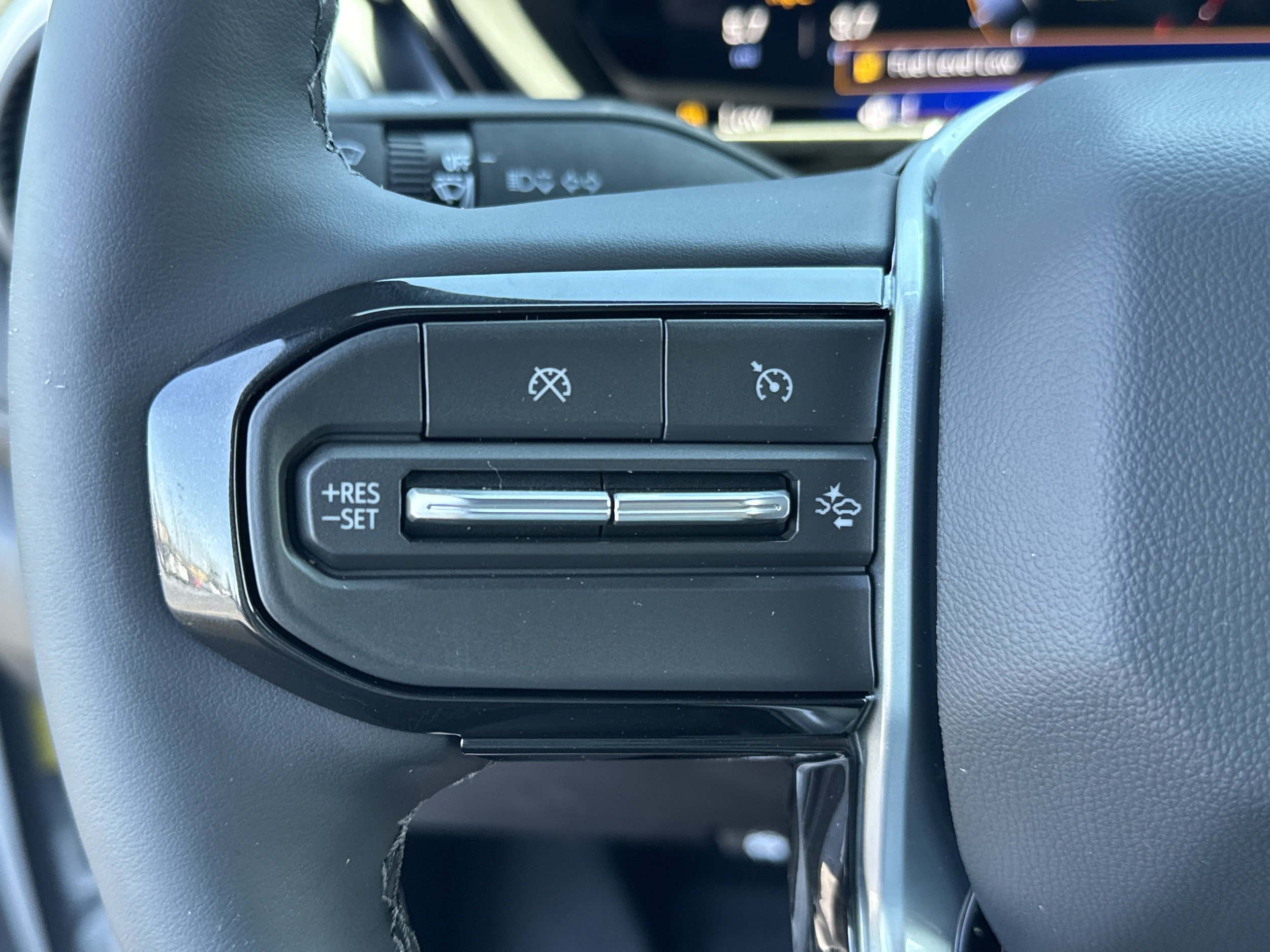 New 2026 Chevrolet Colorado LT w/ LT Convenience Package RWD image 35