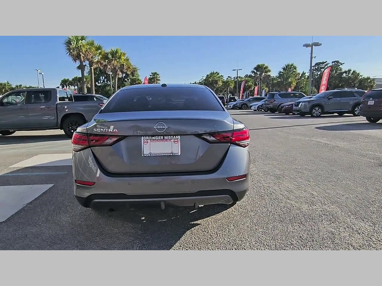Used 2025 Nissan Sentra SV w/ Trunk Package FWD image 30