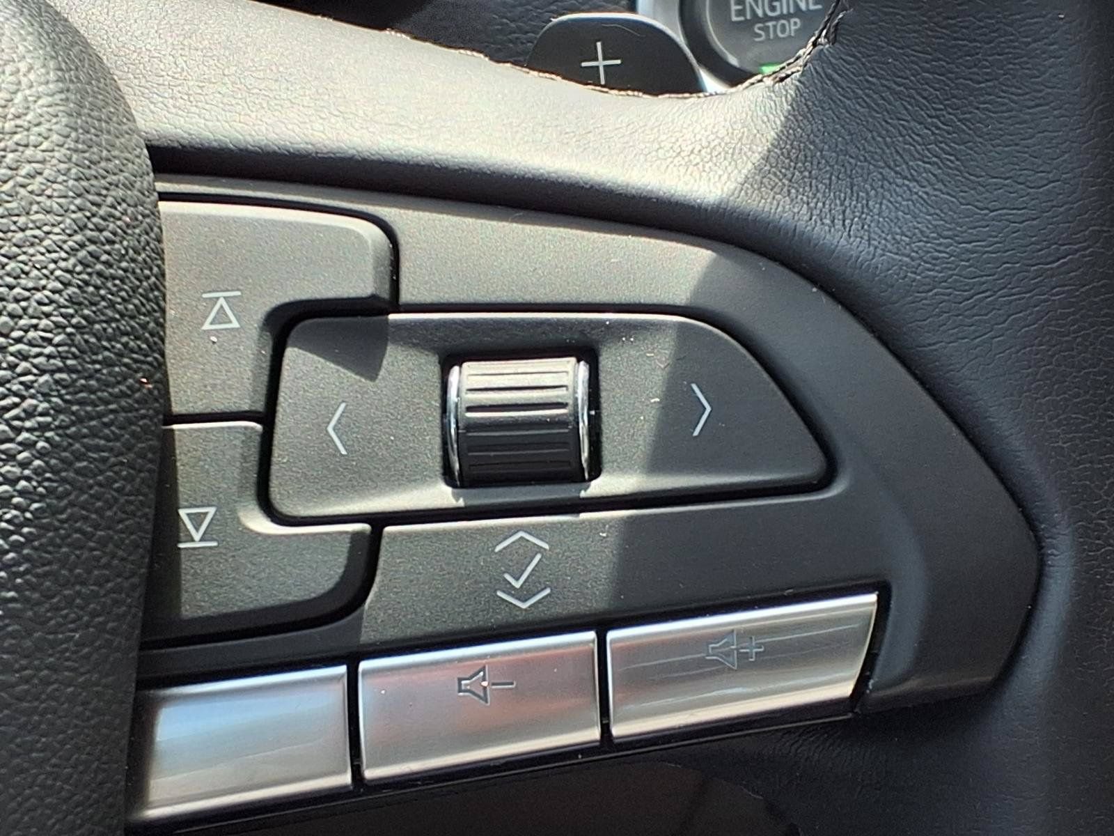 Used 2022 Cadillac XT4 Luxury FWD image 20