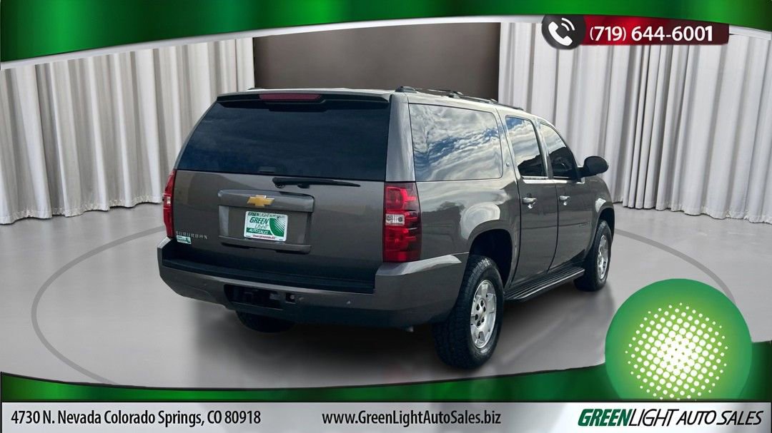 Used 2013 Chevrolet Suburban LT image 5