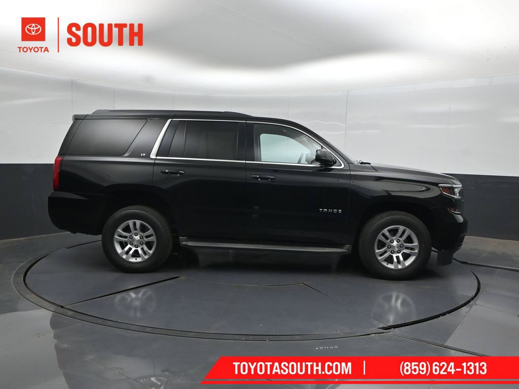 Used 2016 Chevrolet Tahoe LT w/ Luxury Package AWD/4WD image 3