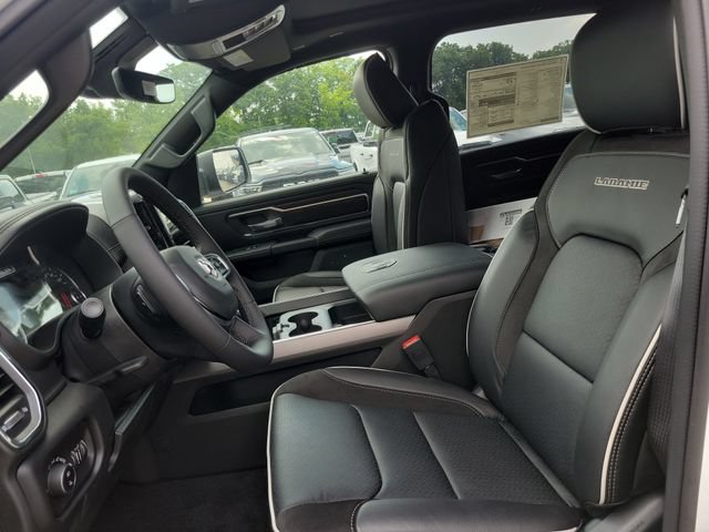 New 2026 RAM 1500 Laramie w/ Sport Appearance Package AWD/4WD image 18