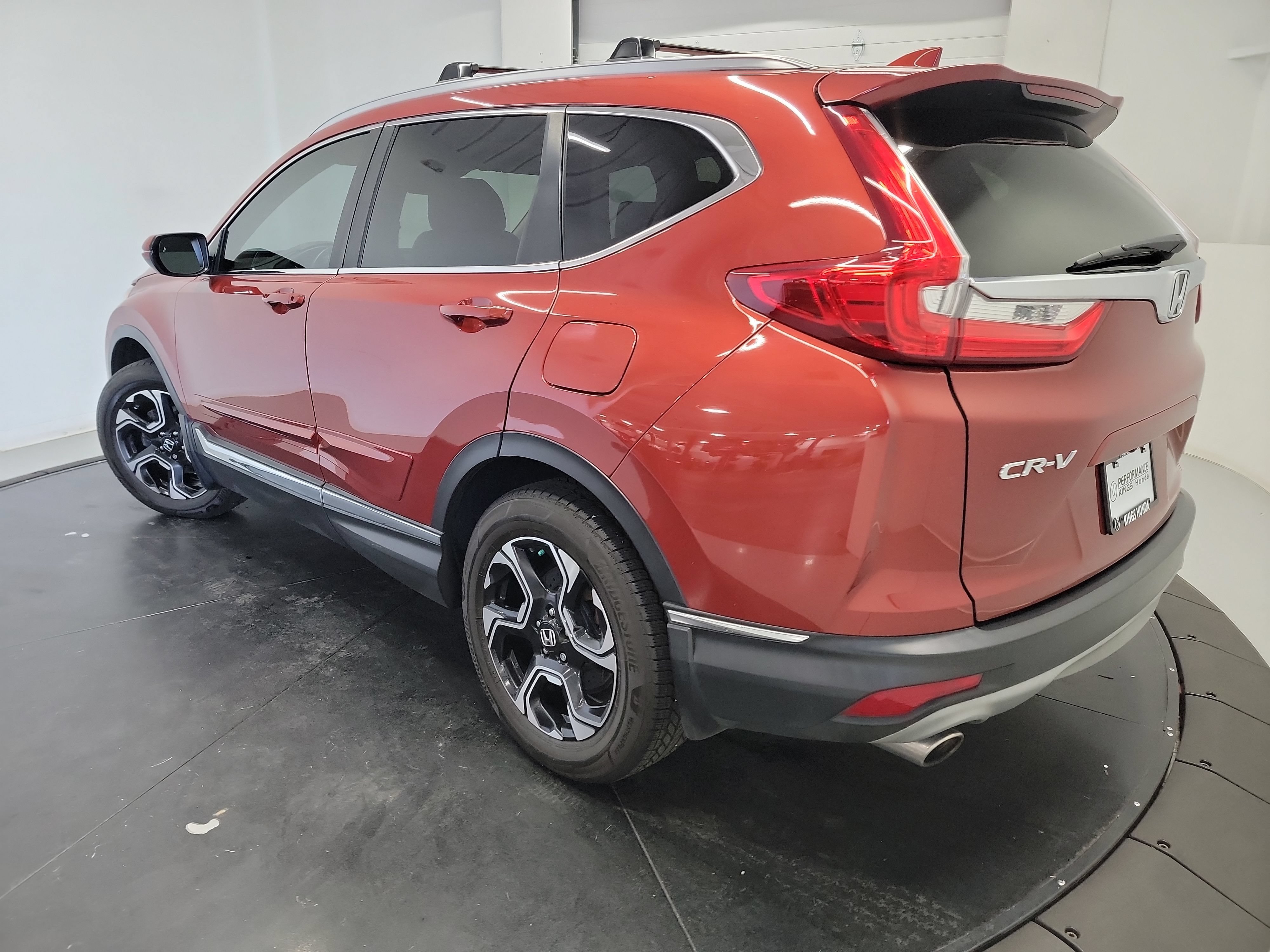 Used 2018 Honda CR-V Touring image 6