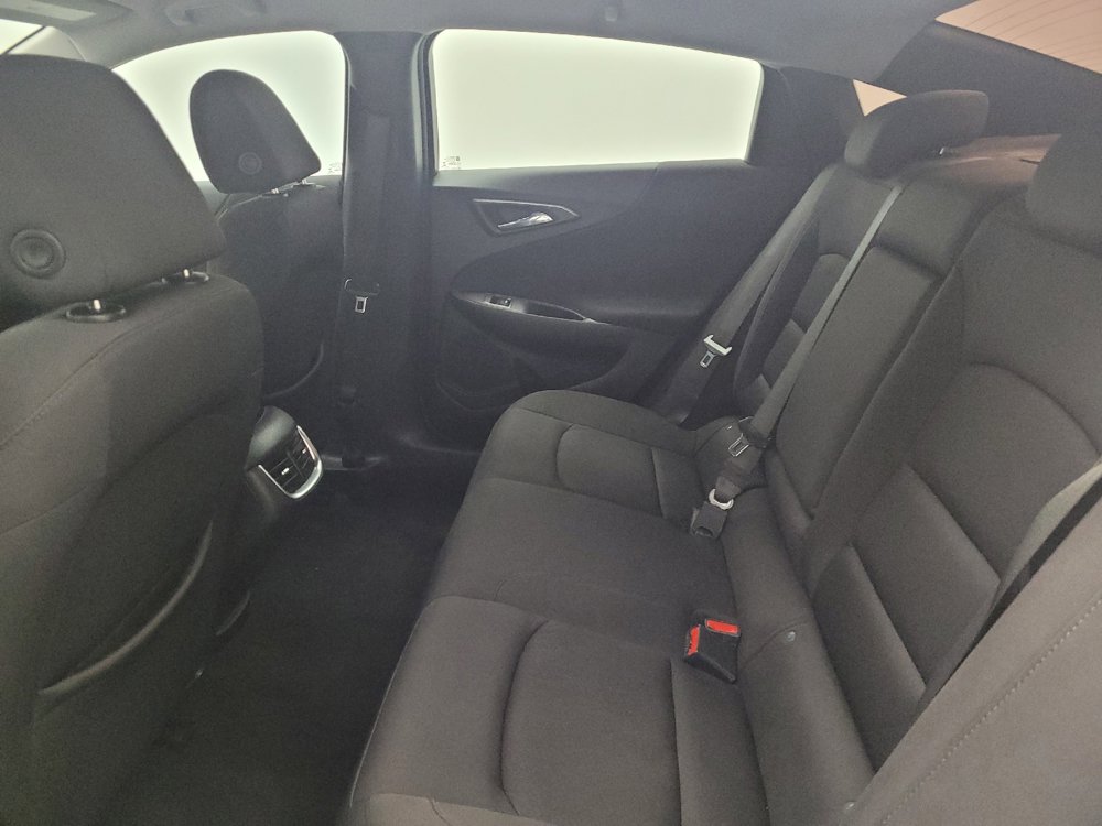 Used 2021 Chevrolet Malibu LT FWD image 18