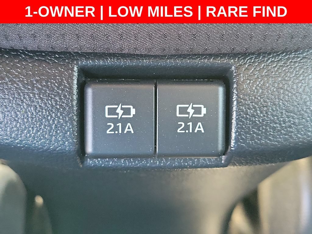 Used 2022 Toyota Prius LE FWD image 14