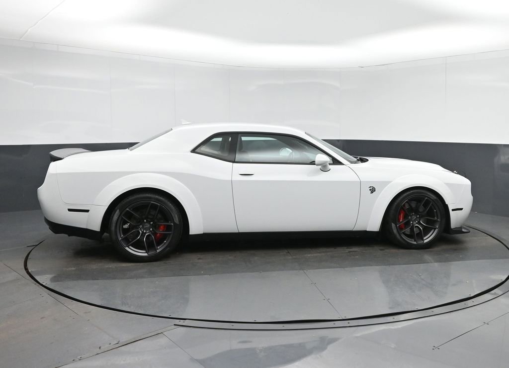 Used 2019 Dodge Challenger SRT Hellcat Redeye image 8