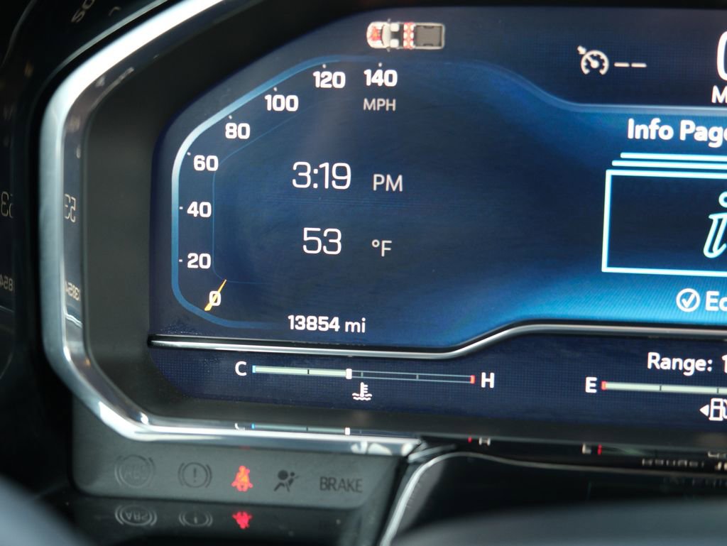 Used 2025 Chevrolet Silverado 1500 LT Trail Boss w/ Convenience Package II image 4