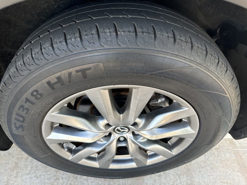 Used 2019 MAZDA CX-9 Touring w/ Touring Premium Package image 5