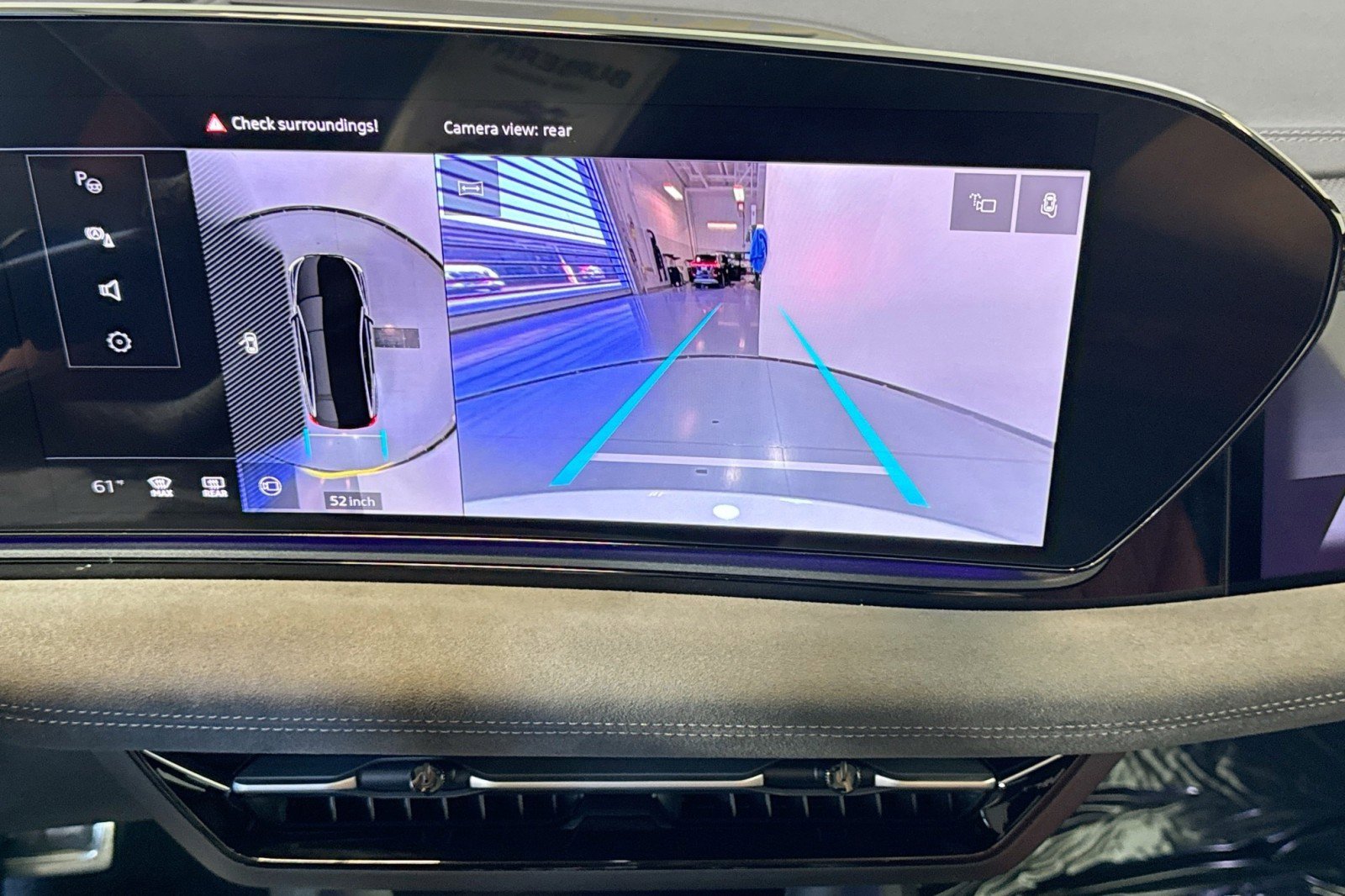 Used 2025 Audi S6 e-tron Prestige w/ 21" Black Optic Package AWD/4WD image 14