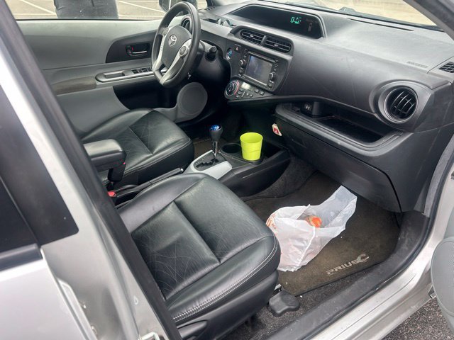 Used 2012 Toyota Prius C Four FWD image 9