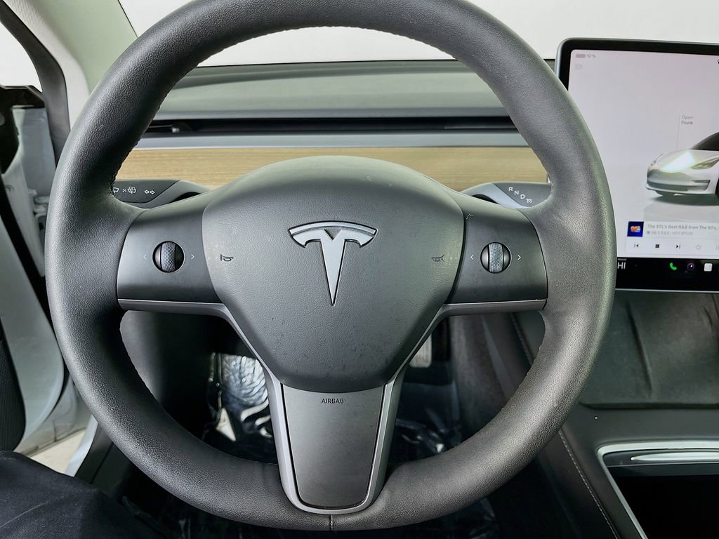Used 2023 Tesla Model 3 Standard Range image 12