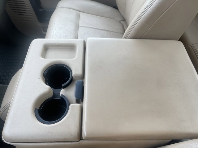 Used 2016 Ford F250 Lariat w/ Lariat Interior Package image 40