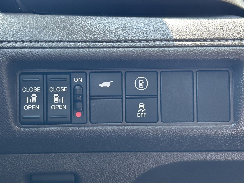 Used 2024 Honda Odyssey EX-L image 23