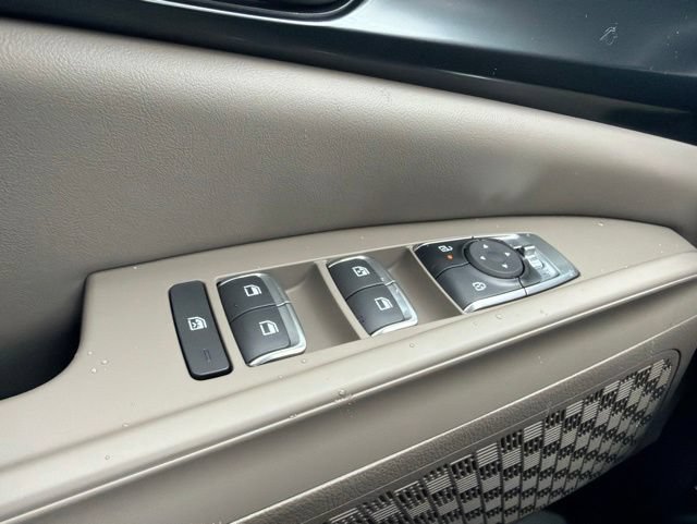 New 2026 Kia Carnival LX FWD image 24