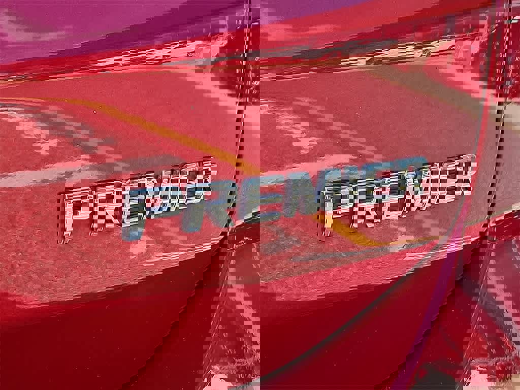 Used 2019 Chevrolet Equinox Premier image 33