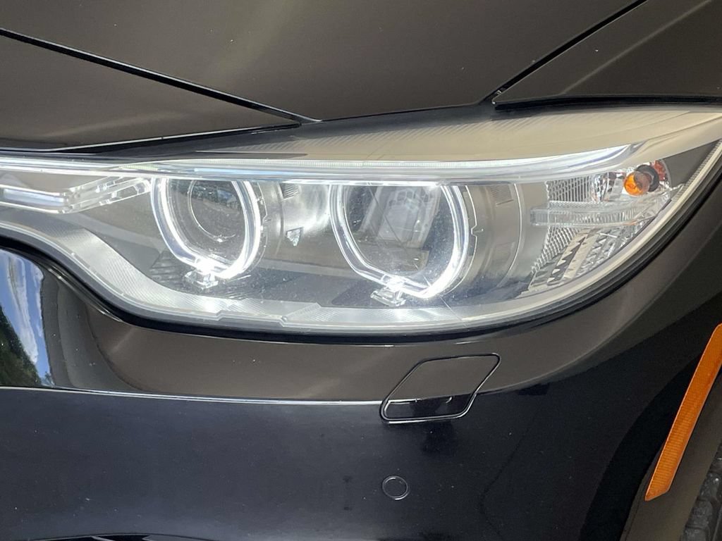 Used 2014 BMW 428i xDrive Convertible AWD/4WD image 10